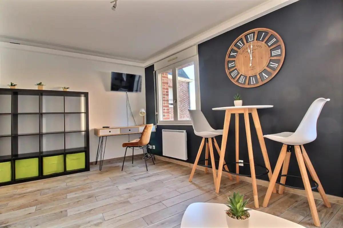 Studio Taormina Valenciennes Centre ภายนอก รูปภาพ